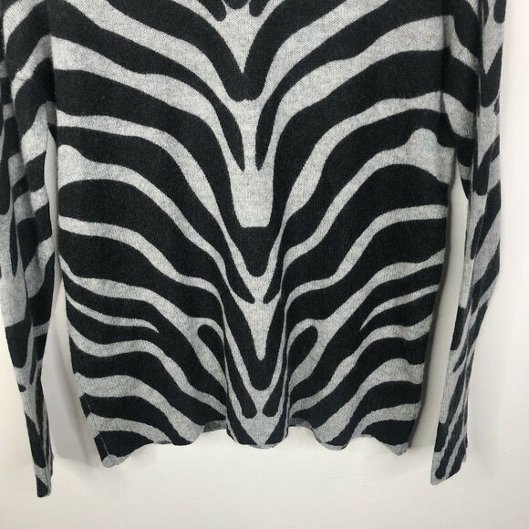 The Cashmere Project Gray Black Zebra Swirl Long Sleeve Cashmere Sweater XS - Picture 3 of 7